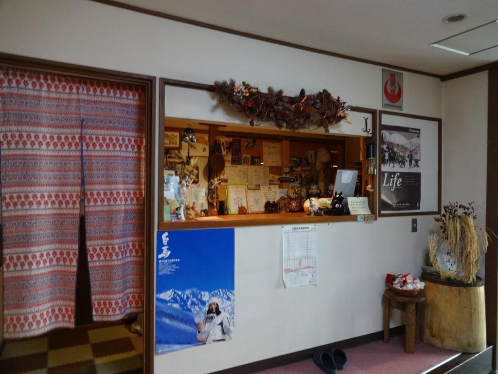 Oomukou Ryokan Hakuba Exterior foto
